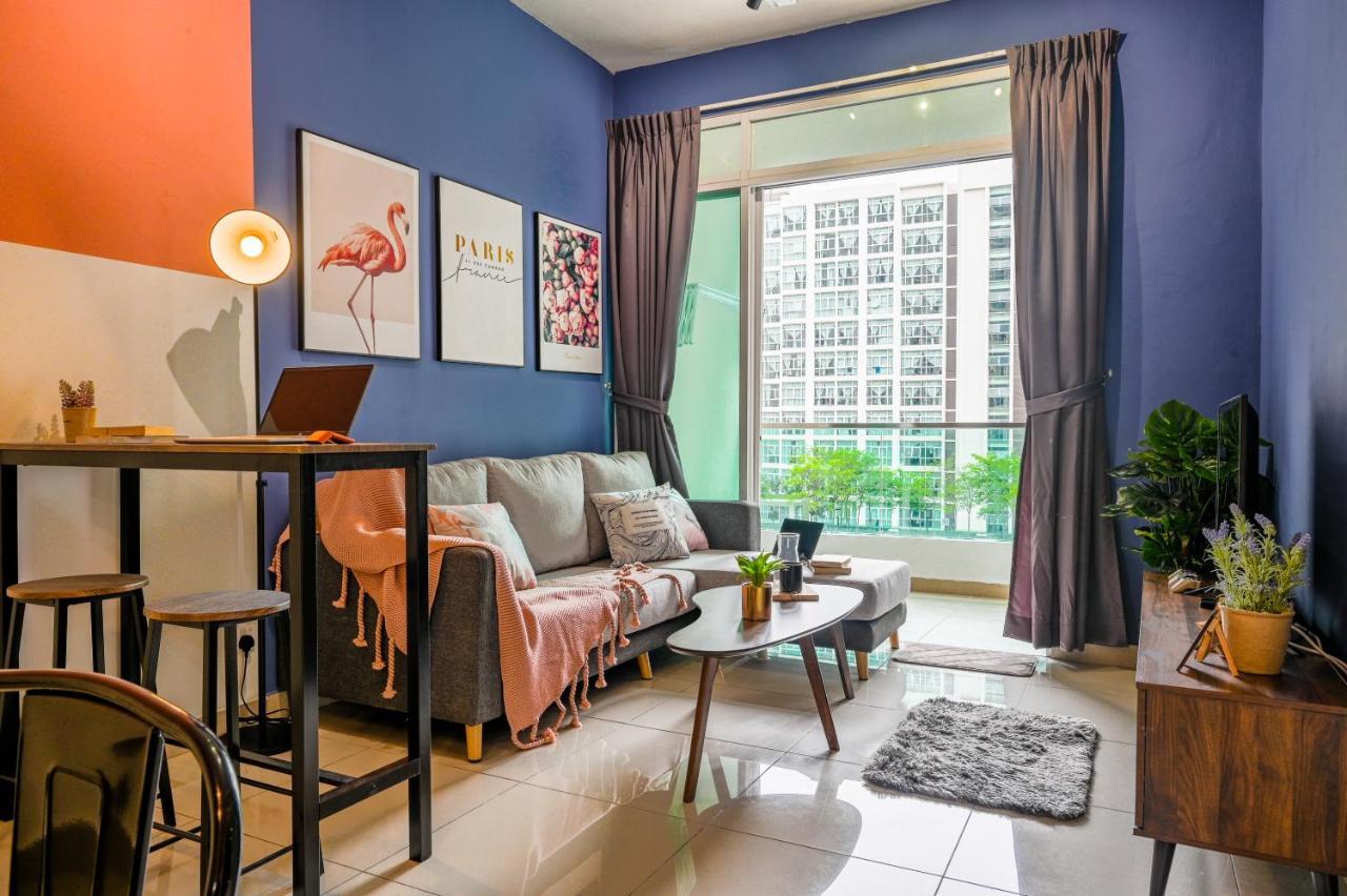Urban Oasis, 3Br Apt In Prime Location At Cyberjaya By Verano Esterno foto